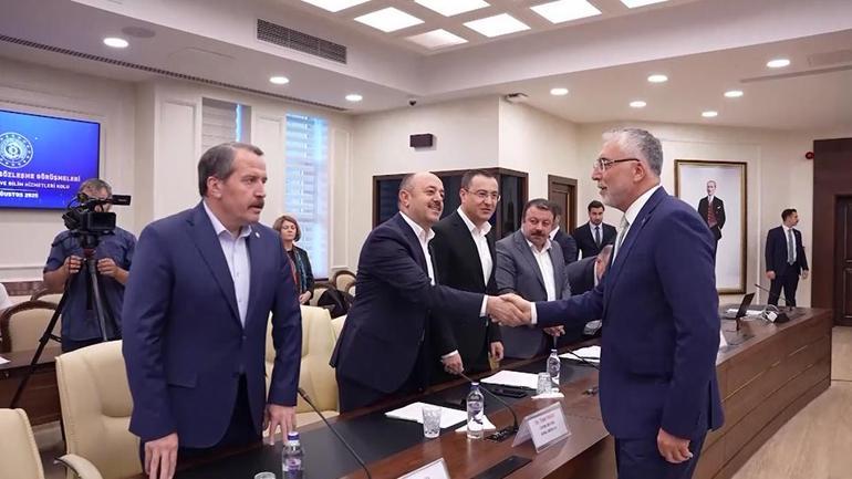 Memurun zam pazarlığı sürüyor