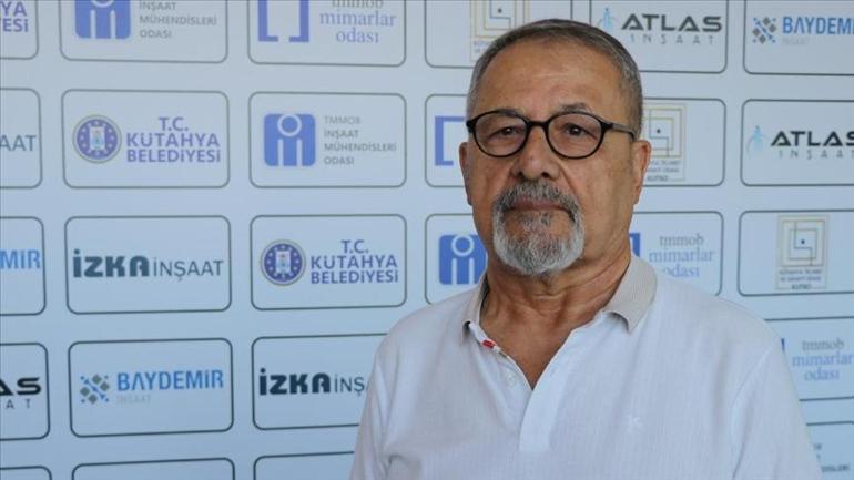 Prof. Dr. Naci Görürden Sındırgı’daki depremi sonrası çağrı: Fay ortada falcılığa gerek yok