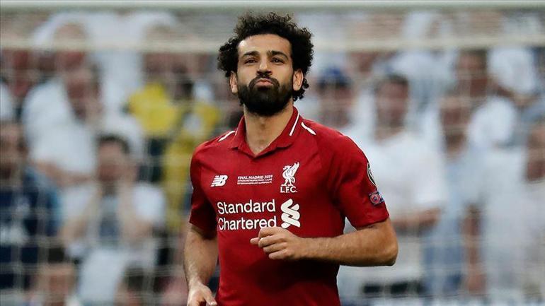 UEFAnın PSG-Tottenham maçı öncesi açtığı pankart tartışma yarattı: Yine İsrail diyemedi
