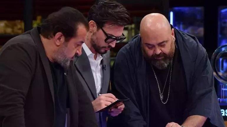 MASTERCHEF 7. ELEME ADAYI 15 AĞUSTOS 2025 | MasterChefte eleme adayı kim oldu, dokunulmazlık oyununu kim kazandı Potaya giren isim