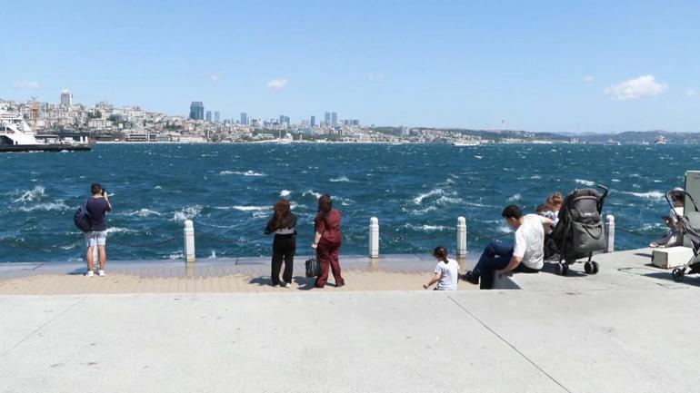 Son Dakika: İstanbulu fırtına vurdu: Etkisini artıracak Gülhane Parkı kapatıldı....