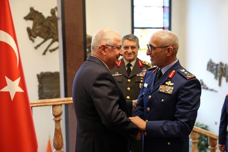 Bakan Güler, BAE Genelkurmay Başkanı Al Mazroueiyi kabul etti