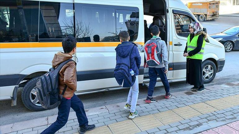 Okul servis ücretleri velilerin cebini yakıyor: %50 zam kapıda: En düşük 5 bin 274 TL
