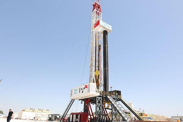YERLİ VE MİLLİ ENERJİ HAMLESİ: Enerji envanterine 2 yeni milli sondaj kulesi