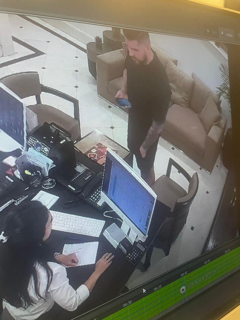 Rus yüzücü Nikolai Svechnikovu arama çalışmaları sürüyor Yeni detaylar ortaya çıktı: Yanlış yöne gittiği uyarısı