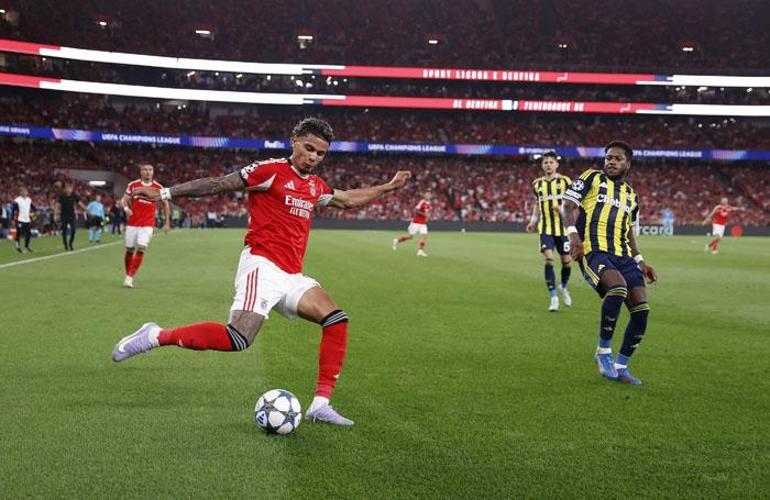 Fenerbahçede sakatlık: İki oyuncu maça devam edemedi