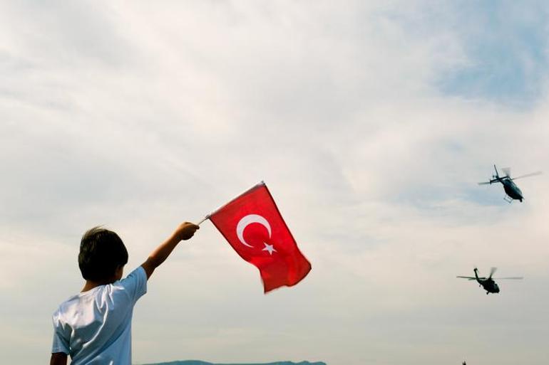 30 AĞUSTOS KONSERLERİ VE ETKİNLİKLERİ: Ücretsiz İstanbul, Ankara, İzmir 30 Ağustos konserleri ne zaman, saat kaçta