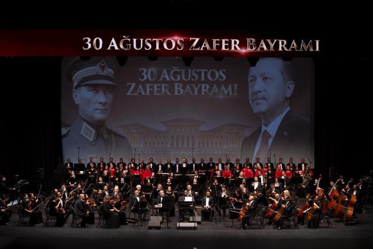 Emine Erdoğandan 30 Ağustos Zafer Bayramı Özel Konseri paylaşımı