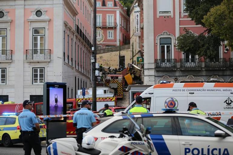 Tramvay faciası sonrası Portekizde yas: Can kaybı 17e yükseldi