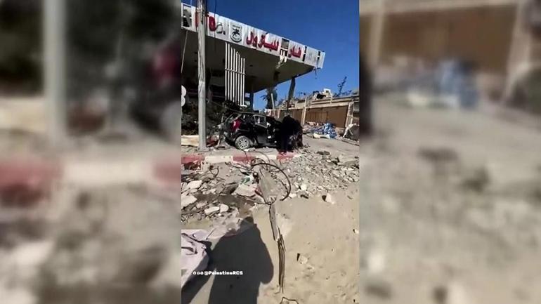 Hind Recebin hikayesi Venedikte… Galada İsrailin öldürdüğü kızın fotoğrafı taşındı
