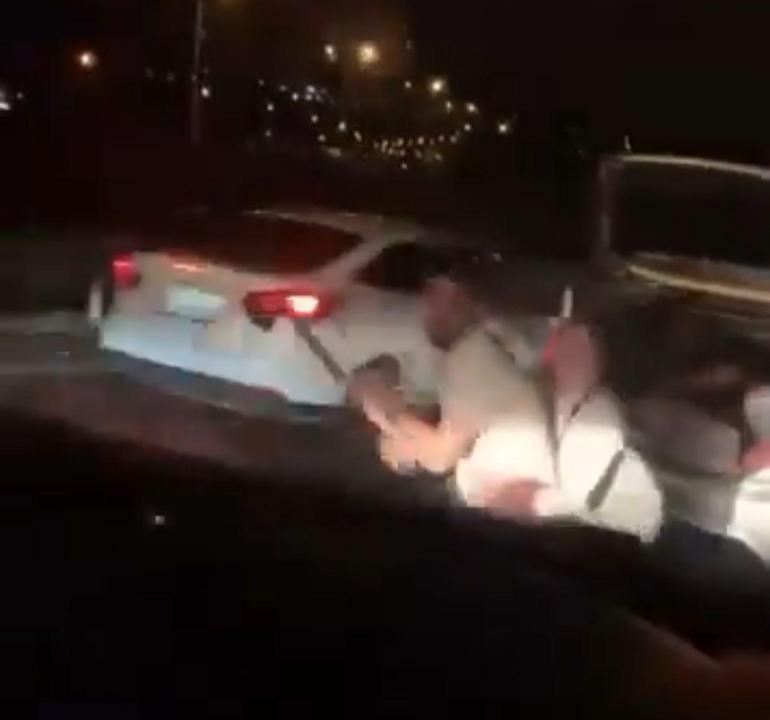 Baltalı saldırgandan akla ziyan savunma: Yere düştüm balta araca denk geldi