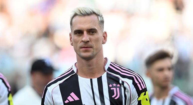 Trabzonspor, Juventusun deneyimli golcüsüyle ilgileniyor