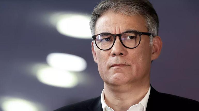 Fransada siyasi kriz derinleşiyor 8 Eylülde güven oylaması yapılacak
