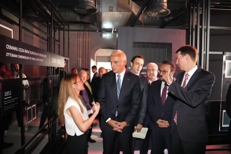 Tarihî Sinop Cezaevi Müzesi ziyarete açıldı... Edebiyat ve kültürel miras buluşuyor