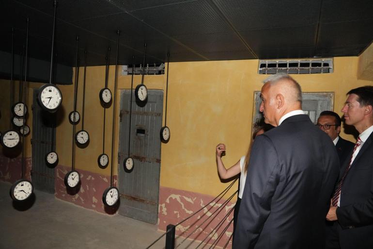 Tarihî Sinop Cezaevi Müzesi ziyarete açıldı... Edebiyat ve kültürel miras buluşuyor