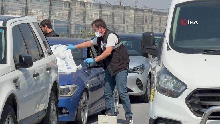 Küçükçekmece’de otomobilde şüpheli ölüm