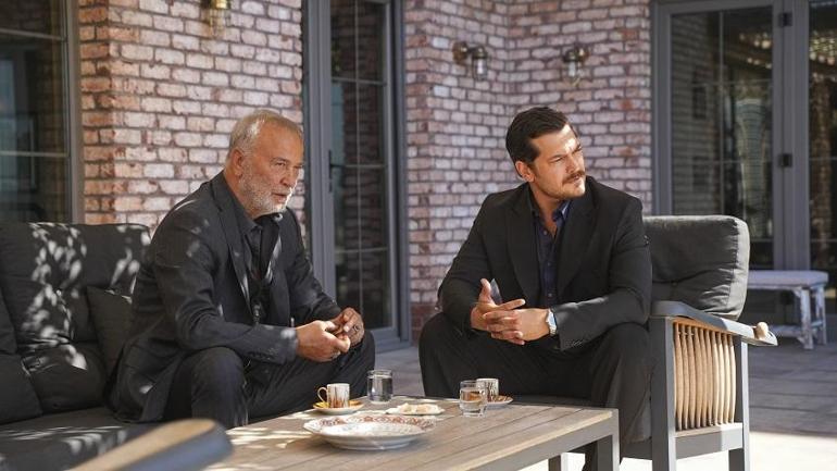 EŞREF RÜYAYA BOMBA TRANSFER Geçmişten gelen bir kabadayı: Levent Özdilek Hıdır Elverdi karakteriyle diziye dahil oluyor