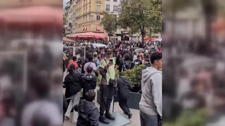 Paris’te ücretsiz tavuk izdihamı Binlerce kişi akın etti, etkinlik kontrolden çıktı