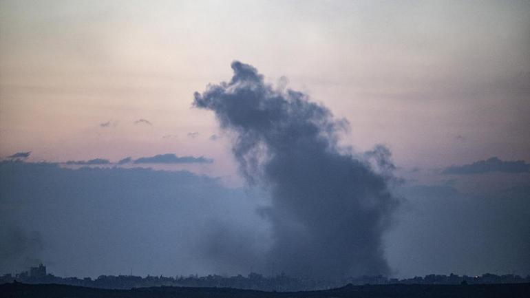 CANLI | İsrailden Gazzeye topyekün işgal: Siviller göçe zorlanıyor İşte dakika dakika yaşananlar...