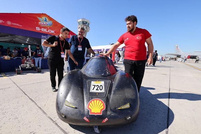 İstanbulda TEKNOFEST heyecanı: 13. kez düzenlenen festival 21 Eylüle kadar sürecek