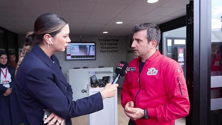 İstanbuldaki TEKNOFESTe büyük ilgi Selçuk Bayraktar CNN TÜRKte: Türkiye için en büyük tehdit...