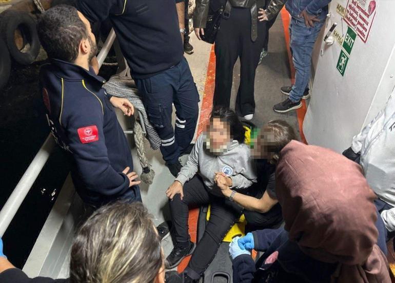 SON DAKİKA | Beşiktaş-Üsküdar motoru, kuru yük gemisi ile çarpıştı