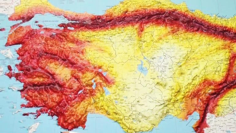 Peş peşe depremler ne anlatıyor Uzman isim yorumladı: Artçılar geniş alana yayıldı, büyük yıkıcı bir deprem beklemiyoruz
