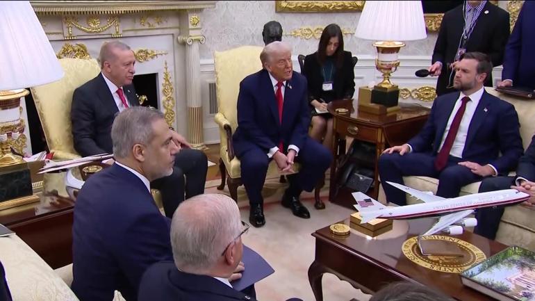 Trump ile ABD Temsilcisi Paksoy arasında CNN TÜRK diyaloğu Yaşananları anlattı...