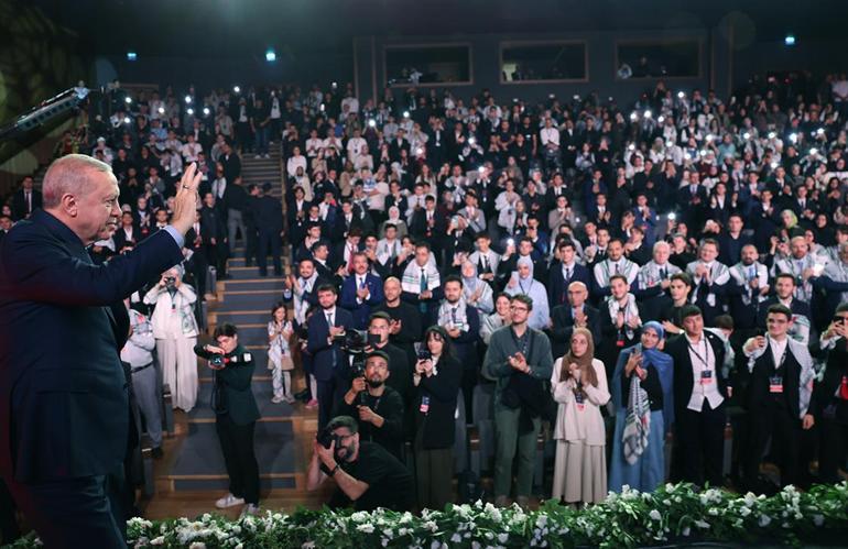 SON DAKİKA... Cumhurbaşkanı Erdoğan: Netanyahu boş koltuklara konuştu, alma mazlumun ahını çıkar aheste aheste