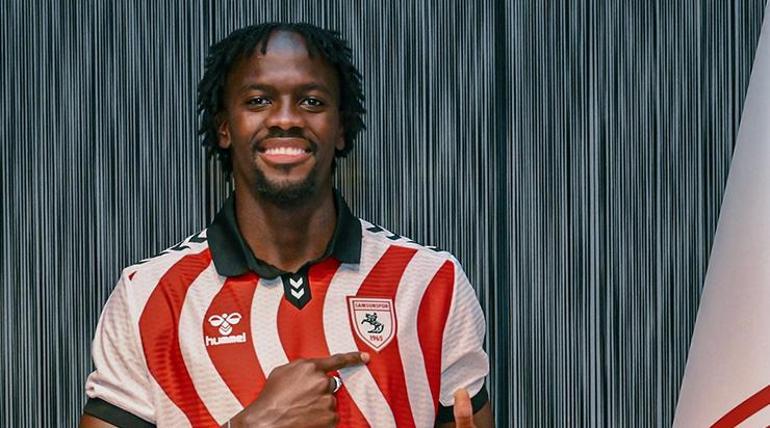 Samsunspor, Cherif Ndiayenin kırmızı kartına itiraz etti
