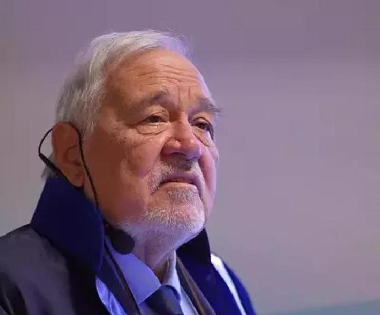 İlber Ortaylı kalp krizi mi geçirdi, sağlık durumu nasıl İlber Ortaylı kimdir, kaç yaşında Şoke eden iddia: Ünlü tarihçi yoğun bakımda