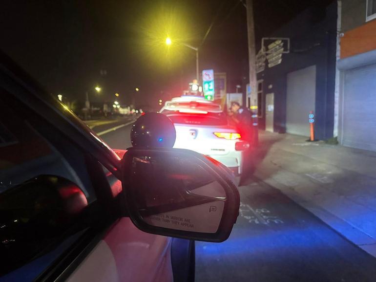 ABD’de sürücüsüz araç trafik kurallarını çiğnedi: Polis boş koltuğa ceza kesemedi