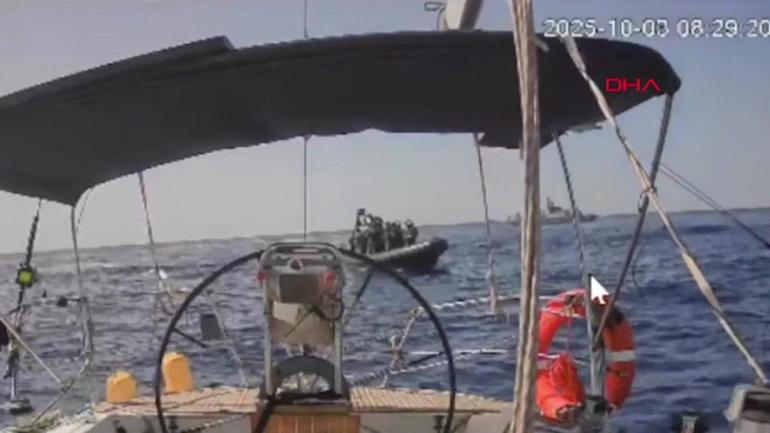Filodaki son gemi Marinette İsrail baskınına uğradı İşte son görüntüler...