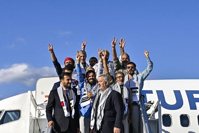 Adrenalin filmidagi jinsiy aloqa Ayollar siyish porno rasmlar