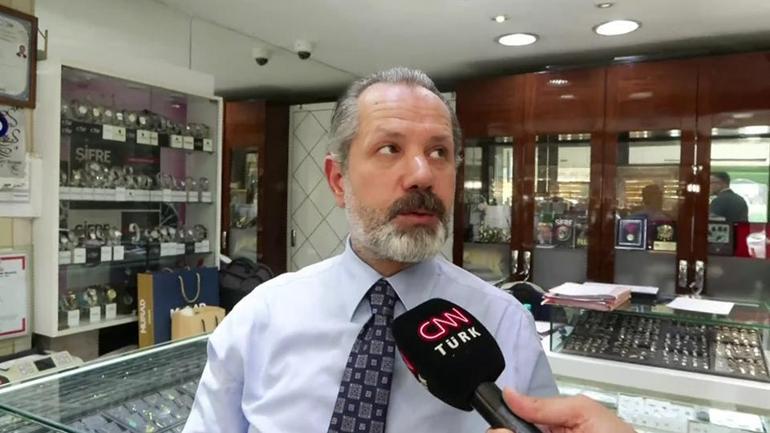 Güvenli liman altın rekor tazeledi