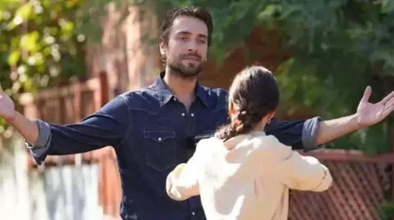 Taşacak Bu Denizin Adili Ulaş Tuna Astepe kimdir, nereli ve kaç yaşında Ulaş Tuna Astepe dizi ve filmleri