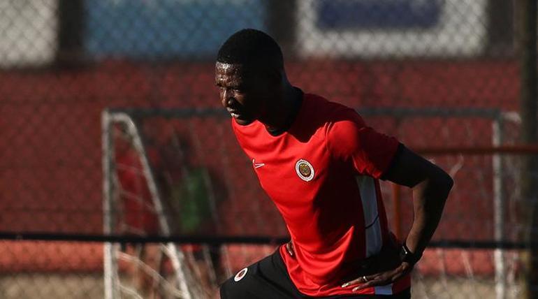 Gençlerbirliği’nde Moussa Kyabou, ameliyat oldu