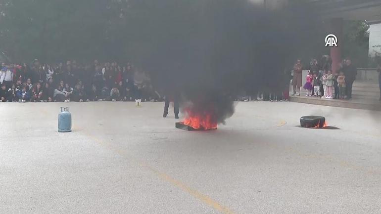 Okullarda eş zamanlı deprem tatbikatı