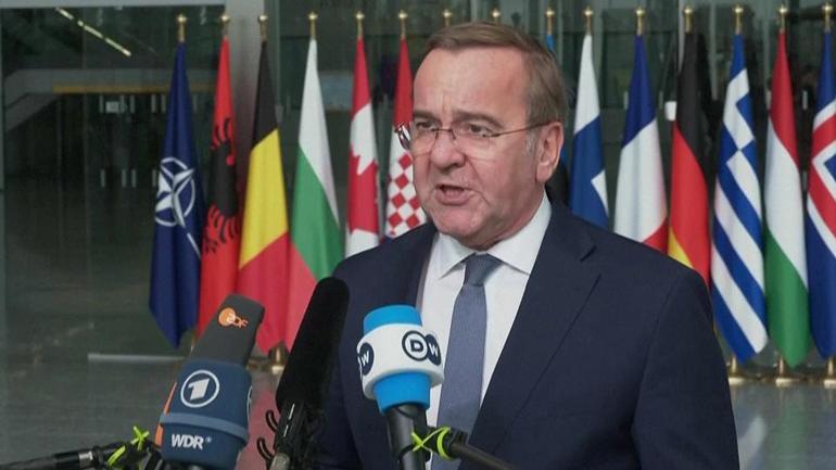 Almanyadan Polonyaya hava desteği… Eurofighterlar konuşlandı