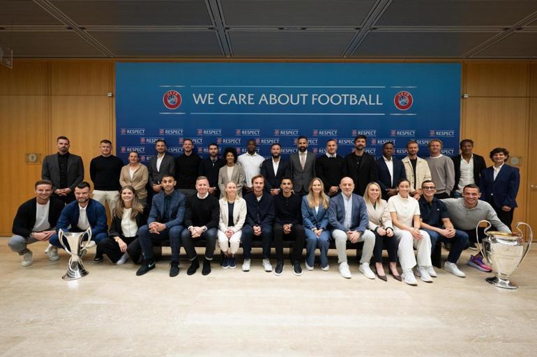 Tolga Zengin ve Cüneyt Çakır, UEFA organizasyonuna katıldı