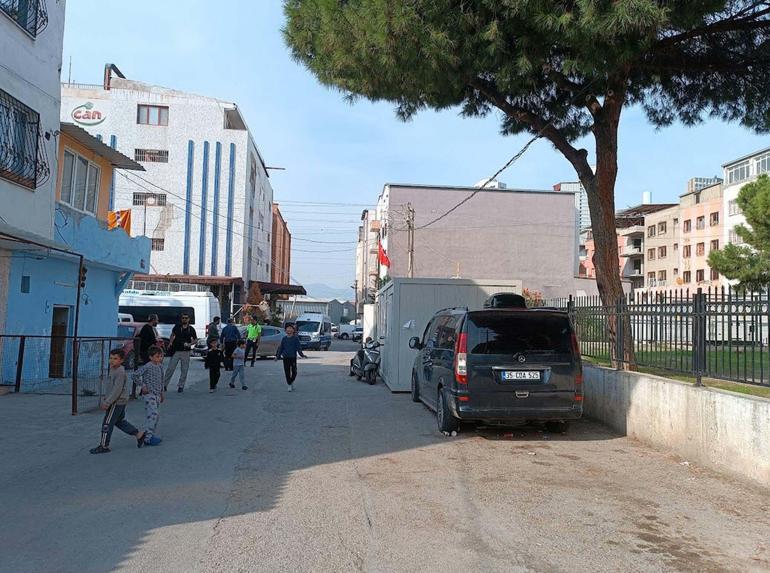 Çocuğunun annesi Gülbeni sokak ortasında bıçakla öldüren caninin akılalmaz savunması