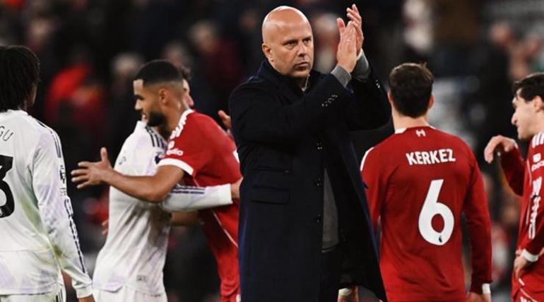 Liverpool’a bir şok da Manchester United’dan