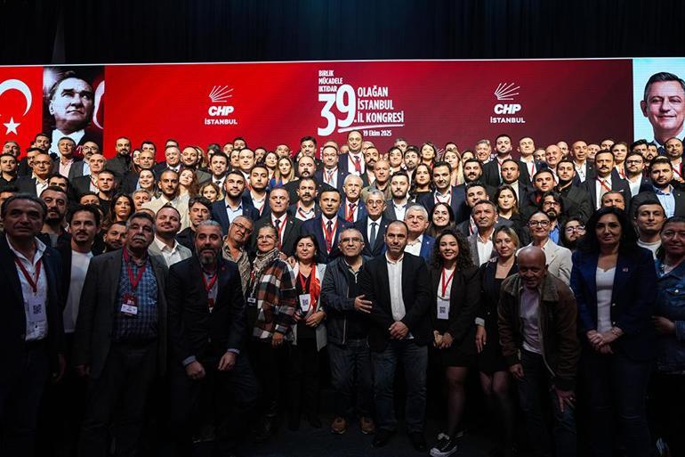 CHP 39. Olağan İstanbul İl Kongresi: Özgür Çelik yeniden il başkanı seçildi