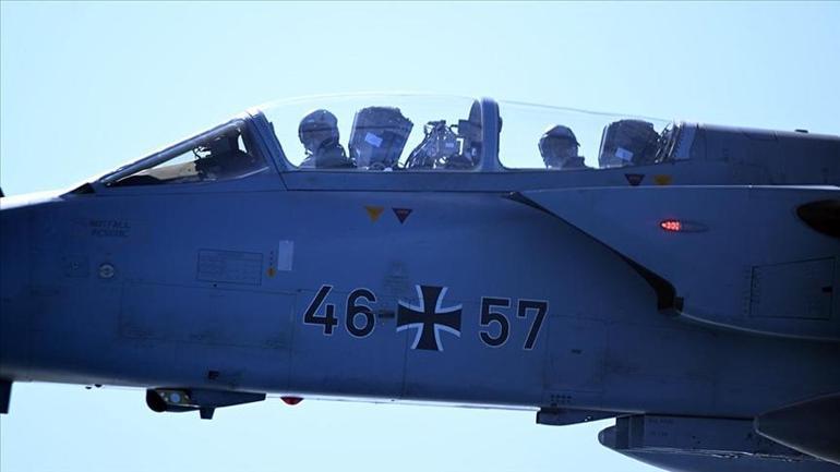 Türkiyenin Yeni Savaş Uçağı: Eurofighter Typhoonun Teknik Özellikleri