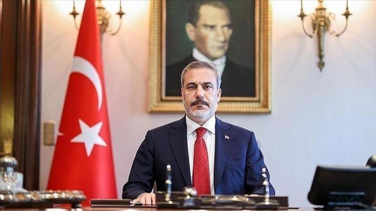 Siyasilerden 29 Ekim Cumhuriyet Bayramı mesajı: Cumhuriyetimiz geleceğe özgüvenle yürümektedir