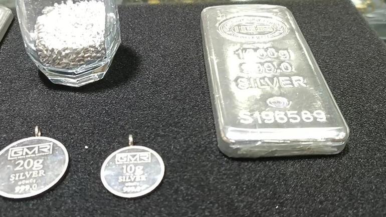 KRİZDE REKOR Altın mı Gümüş mü İşte 2025in kazanan metali