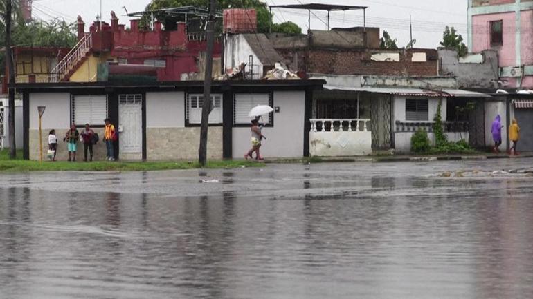 Karayipleri Melissa Kasırgası vurdu