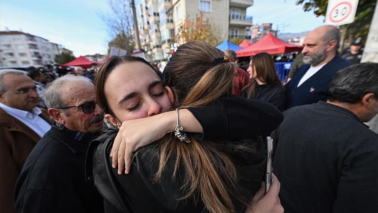 Grand Kartal Otel yangını: 78 canın davasında ceza yağdı Mahkeme heyeti ayakta alkışlandı