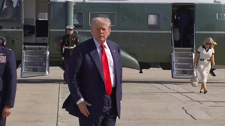 Eski Başkan Obama, Trumpı sert sözlerle eleştirdi