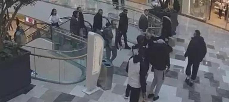 690c7c8baf000ea1da48c23d Papy Djilobodji kimdir, nereli ve kaç yaşında? Papy Djilobodji hangi takımlarda oynadı? Süper Lig'in eski yıldızına AVM'de silah çekildi!